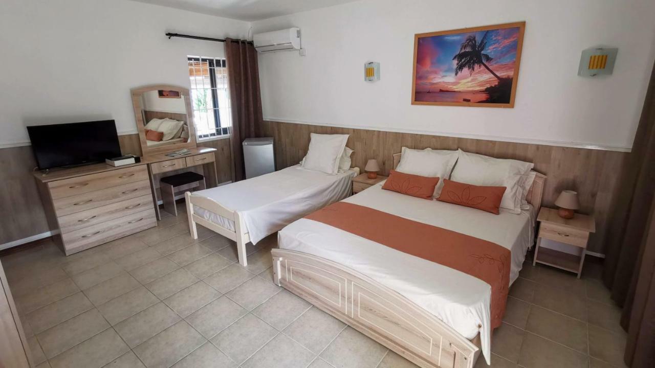 Blue Beryl Guest House Блу Бей Екстериор снимка